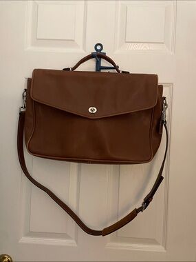Vintage Coach Classic Brown Leather Messenger Bag